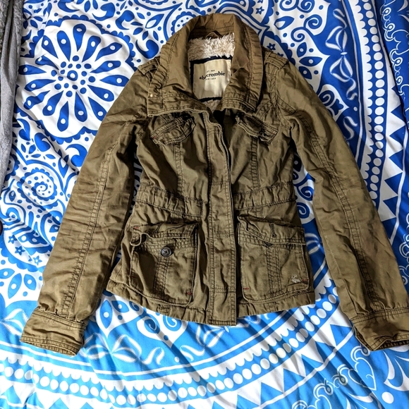 Abercrombie Army Green Coat - Picture 1 of 5